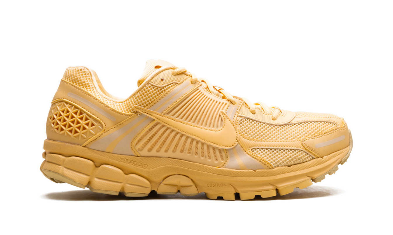 Nike Zoom Vomero 5 "Celestial Gold"